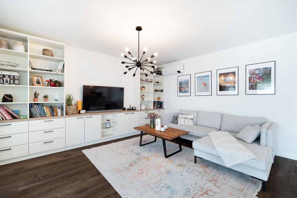 Pronájem krásného rodinného domu, 139 m2, pozemek, pozemek 349 m2, Labuťská, Praha, Hostavice