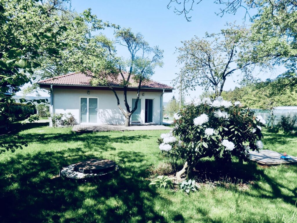 Pronájem rodinného domu 62 m2, pozemek 735 m2, Zahořany u Mníšku pod Brdy